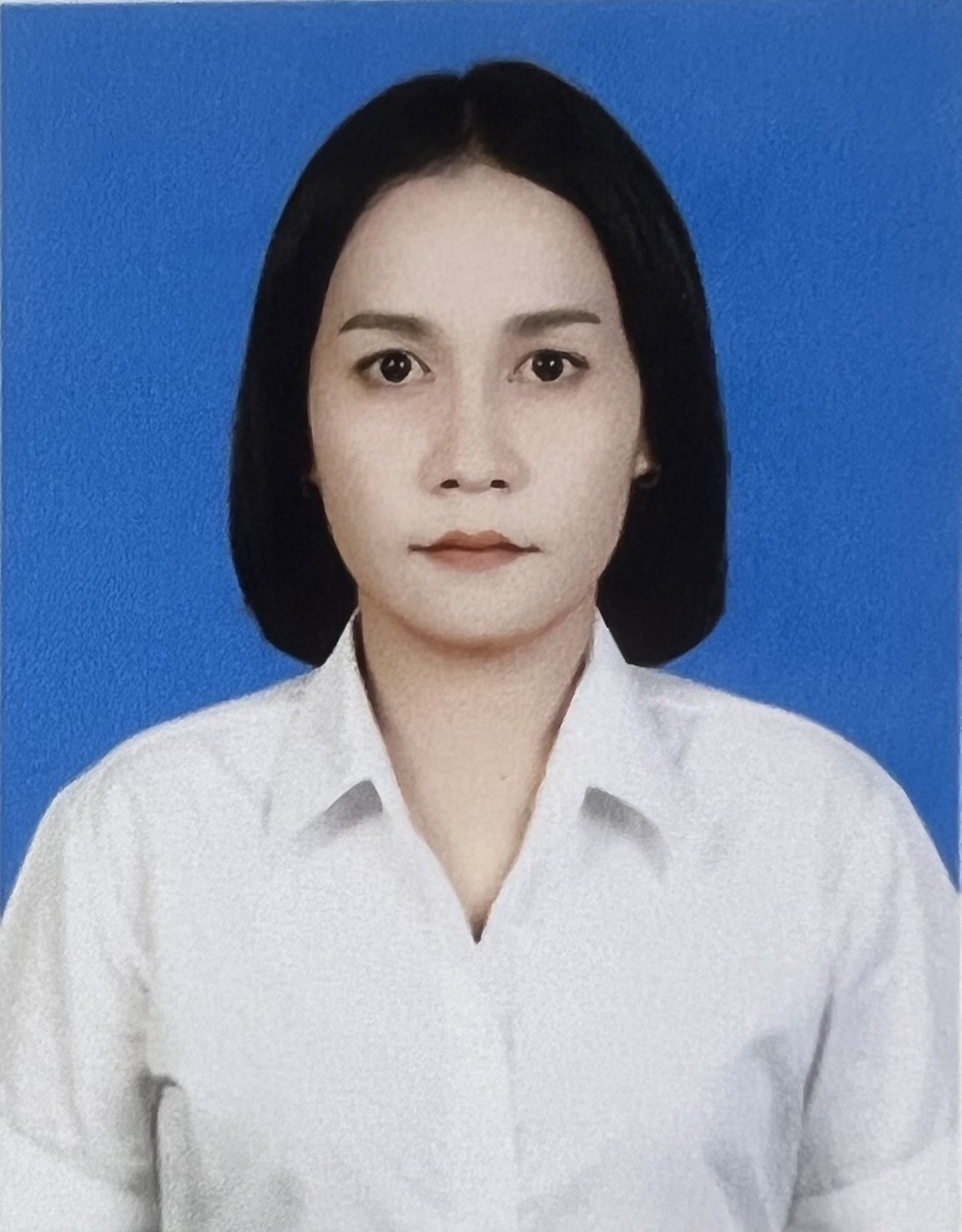 นางสาววรวีร์ วิโรจน์รัตน์