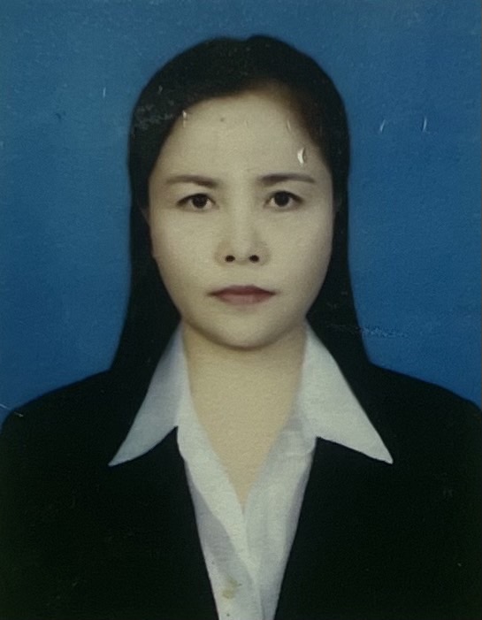 นางรวิวรรณ  รสคง