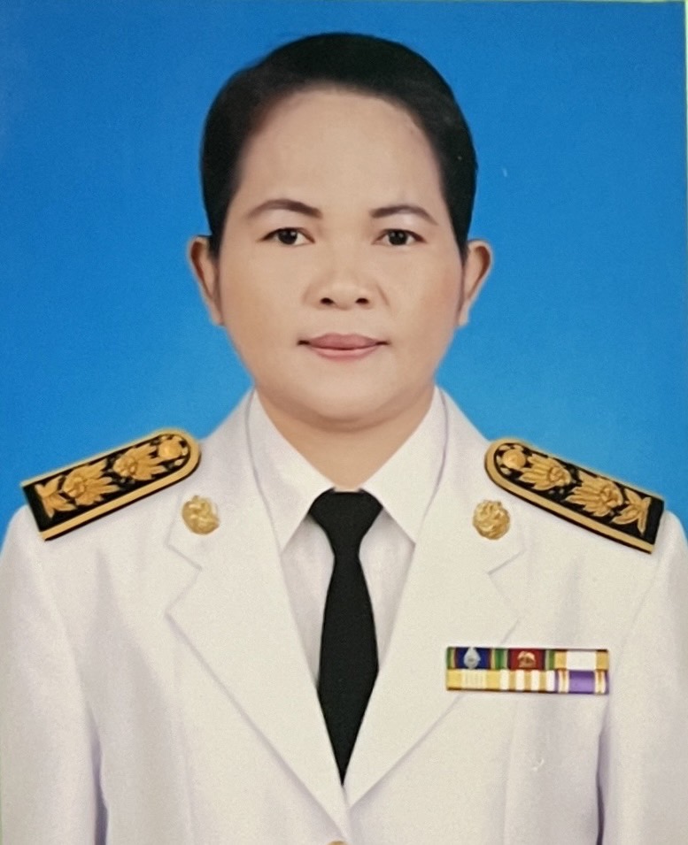 นางเสาวลักษณ์ เจนรอบ